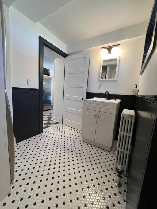 Litchfield Modern Farmhouse Eksteriør billede
